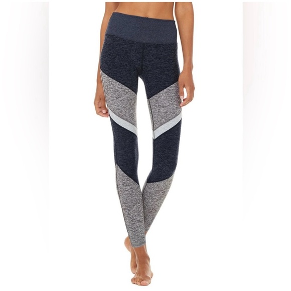 High Waist Alosoft Leggings | ALO Yoga - Picture 2 of 4